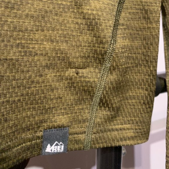 REI fleece lined long-sleeve pullover - Men's Medium - Picture 3 of 7